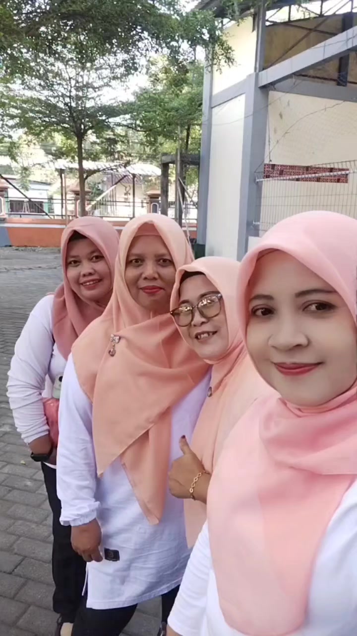 @Purwati