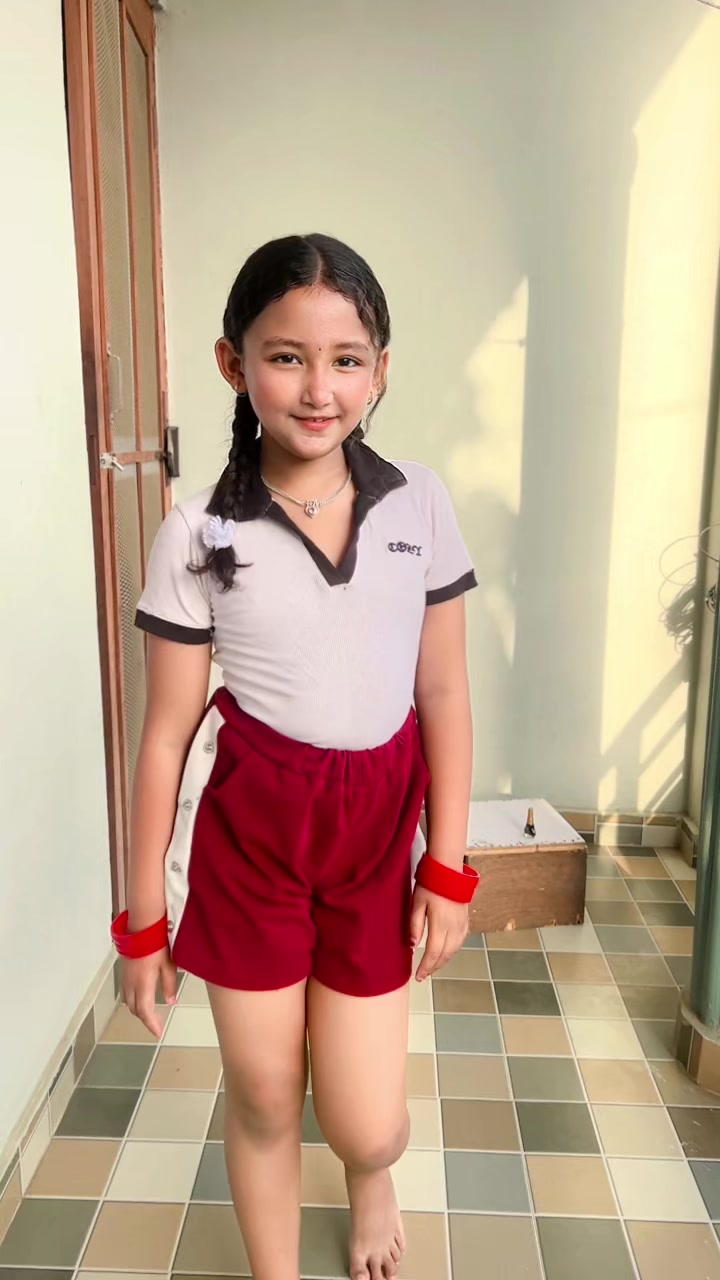 @NISHA OLI❤️