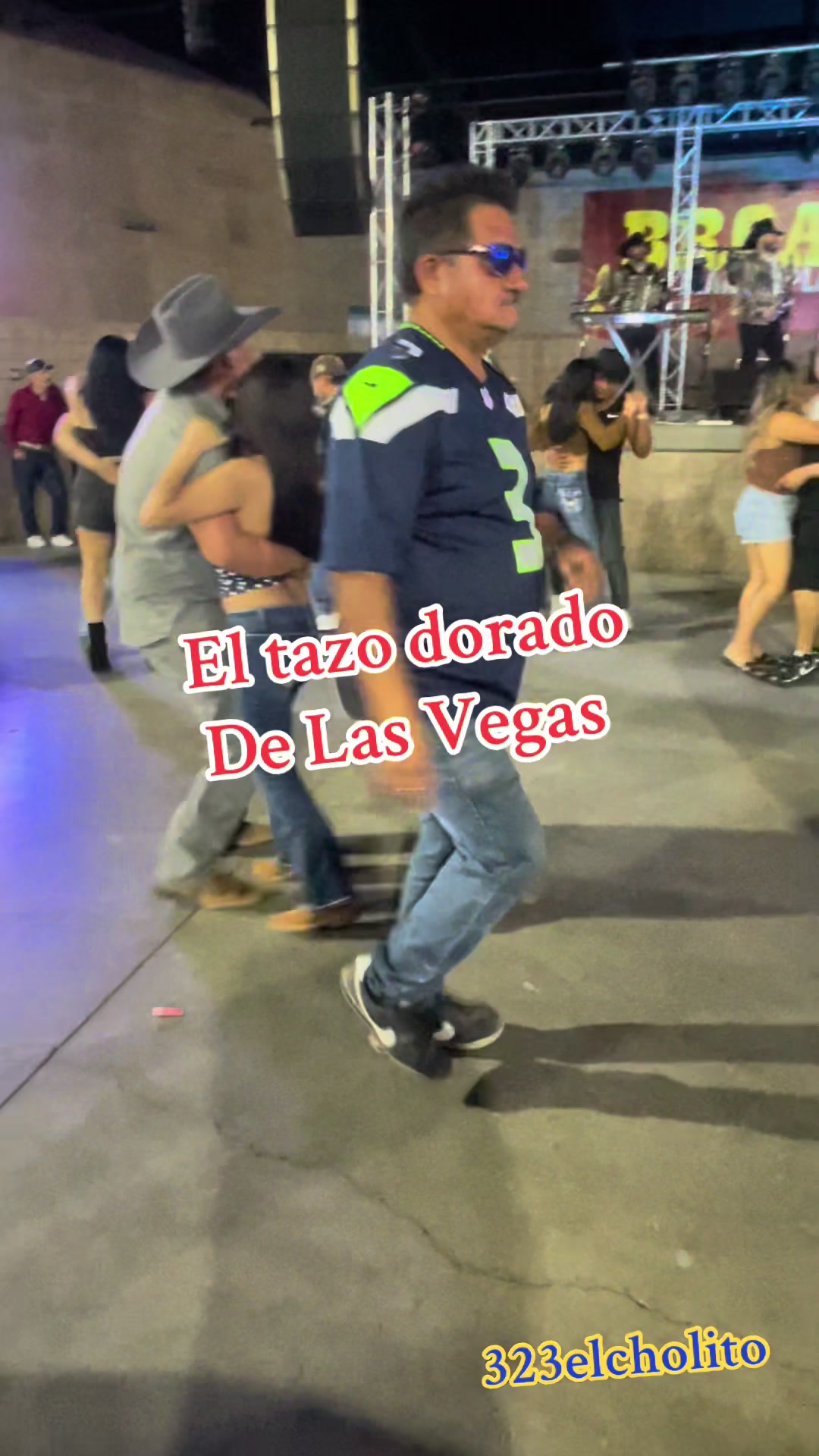 @323elcholito