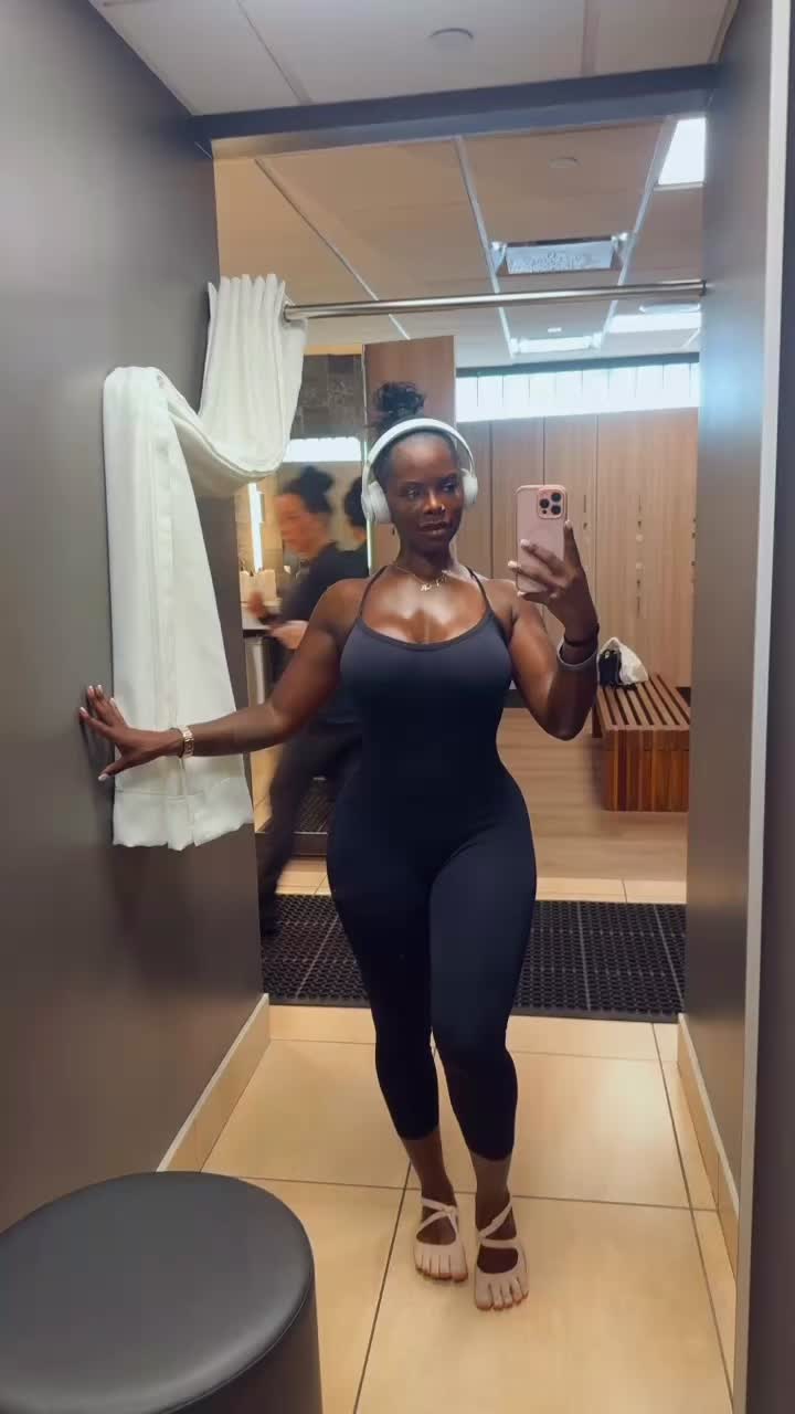 @ChrissyK