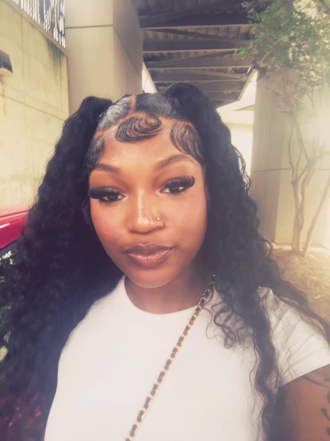 @urlocalhottiee1