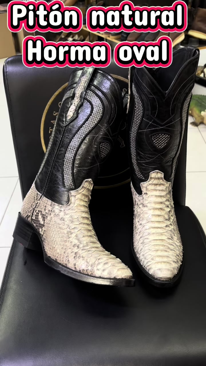 @BOTAS ORIGINALES DE LEON 🦁🫡