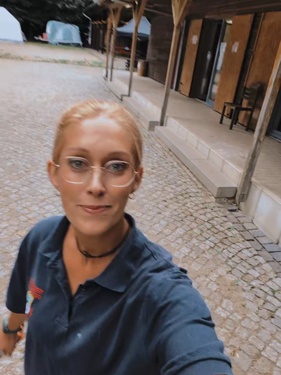 @🥳Josy Jokkmokk🥳