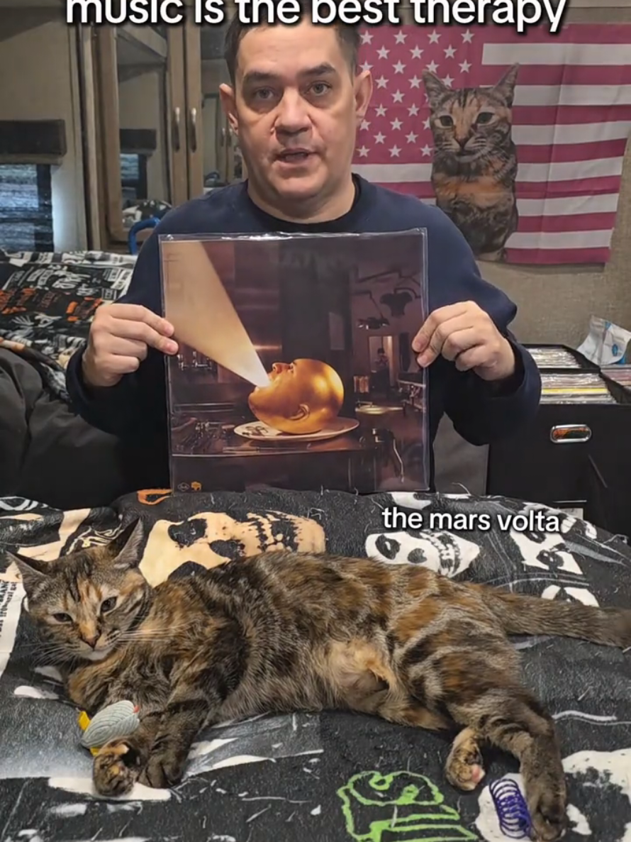 @This is Vinyl Therapy