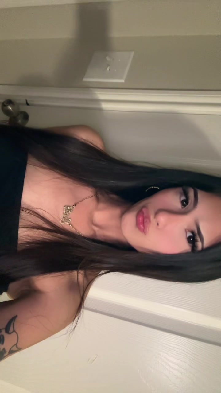 @leslie <33