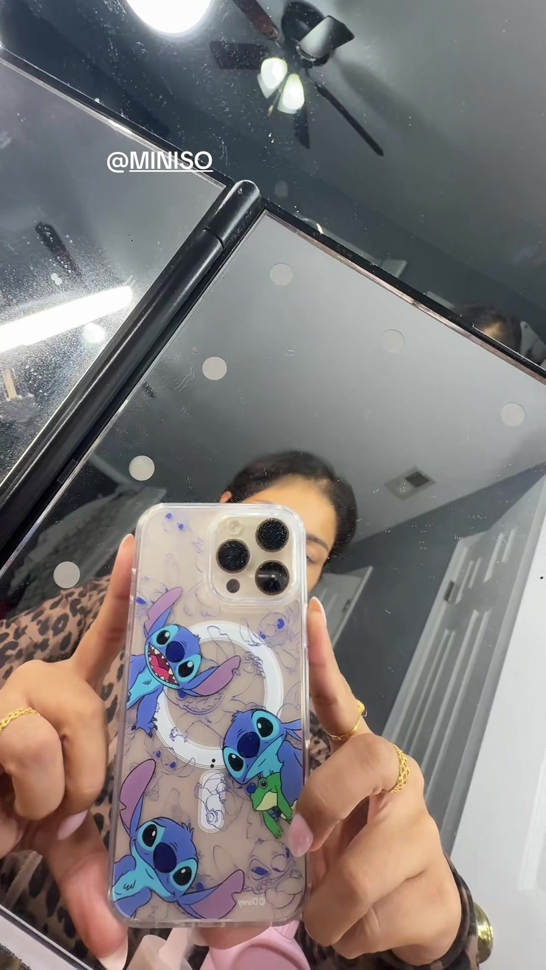 @MakeupLaveena