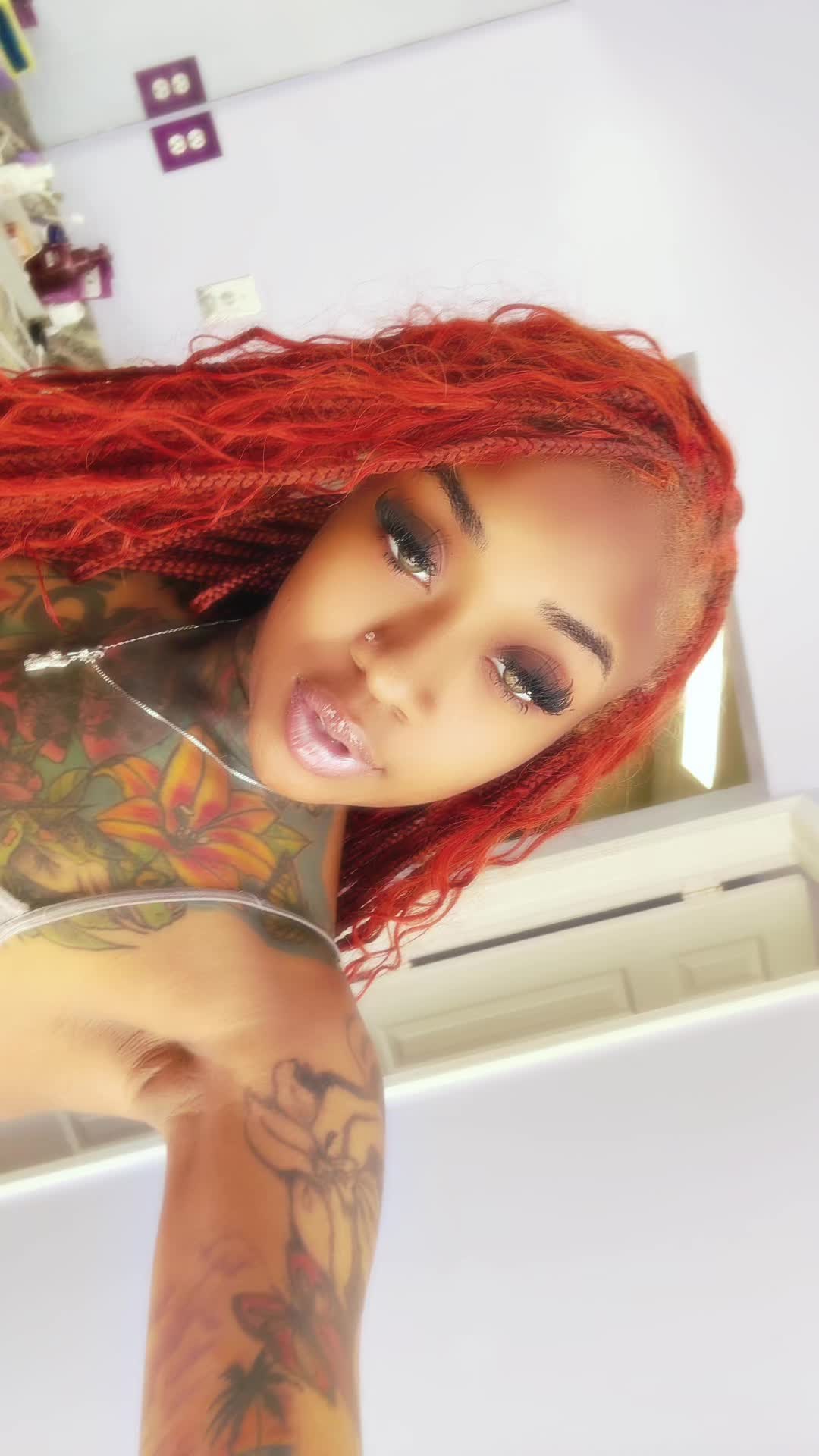 @MzHeadTurna