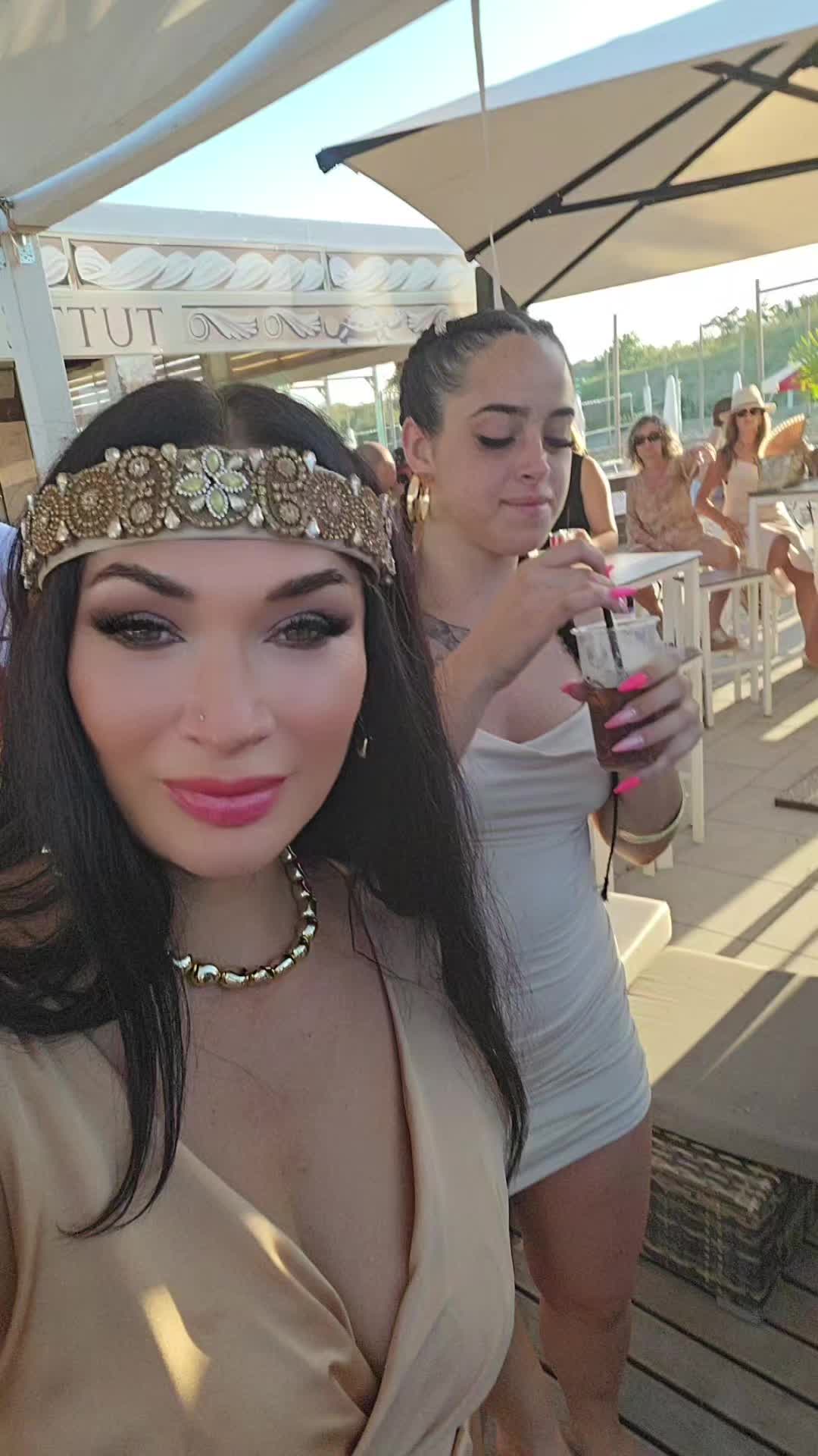 @Olenka