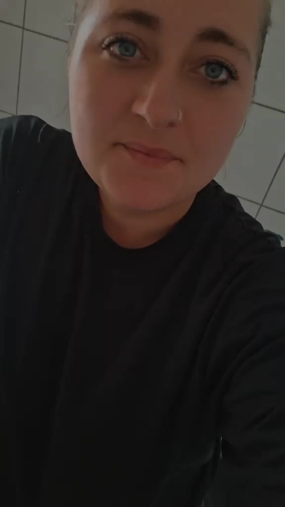 @Laura ✨️