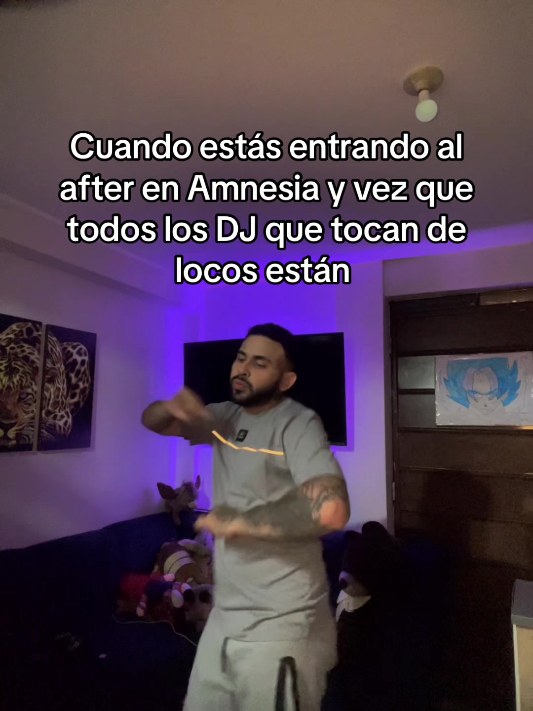 @Alexandro