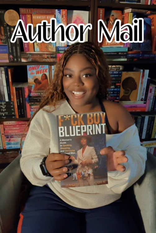 @Tiara Lashae 📚💙