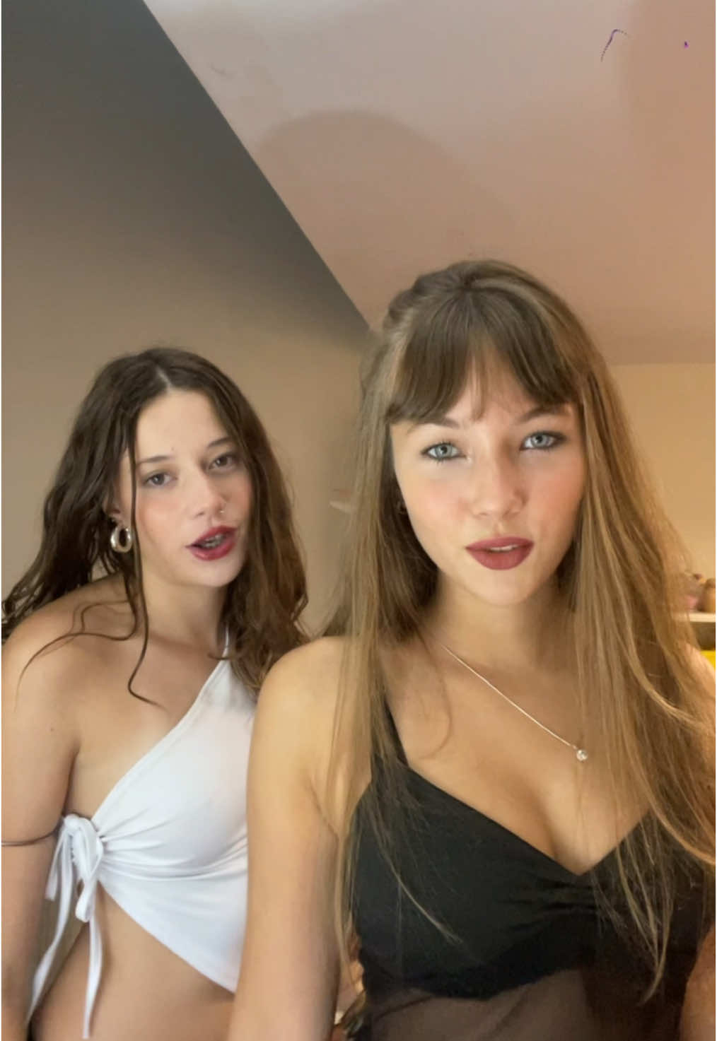 @lolaa