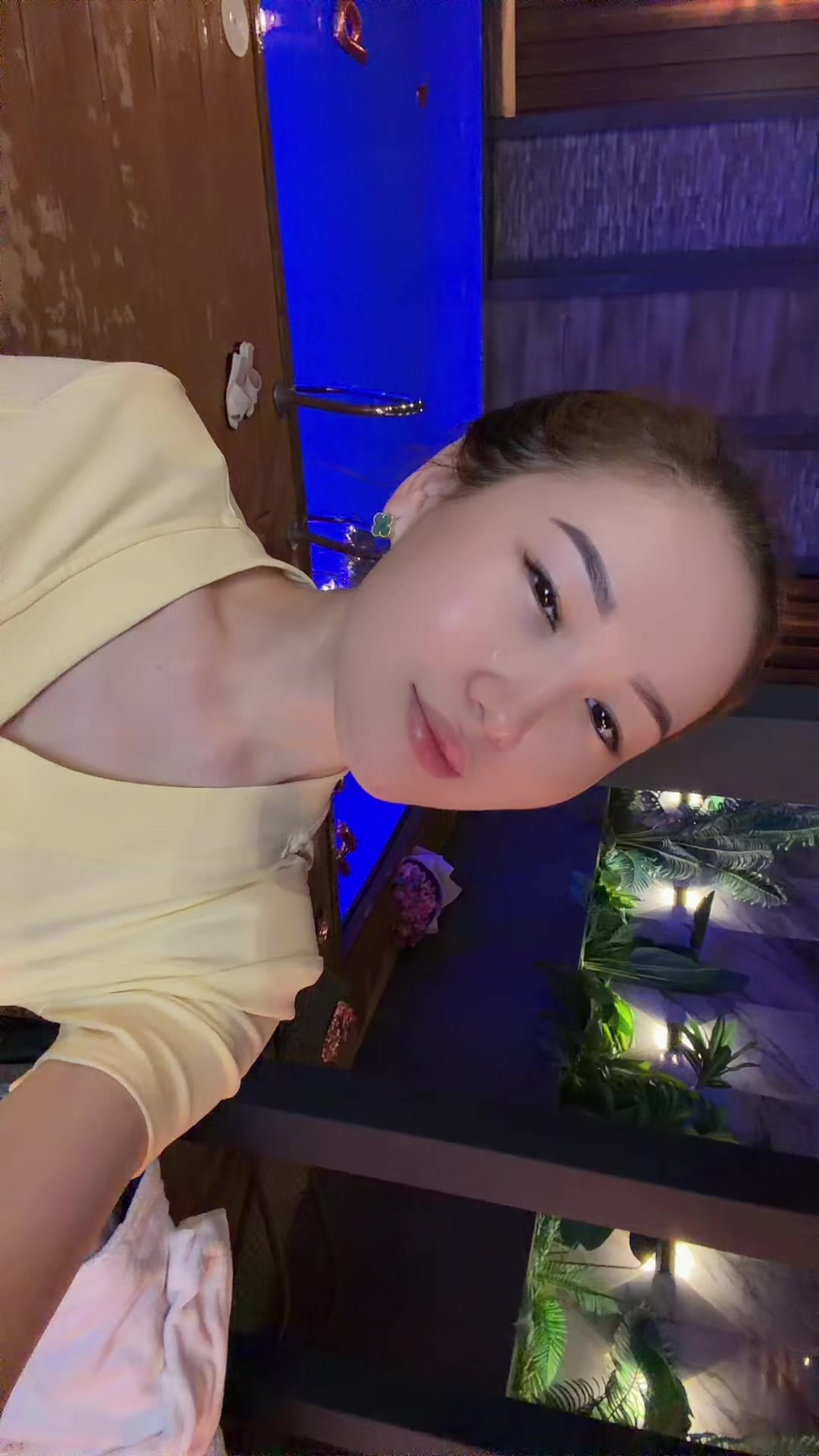 @rbnkr_e