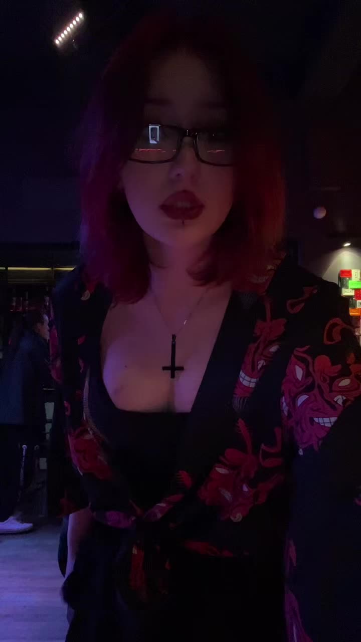 @0shikar_