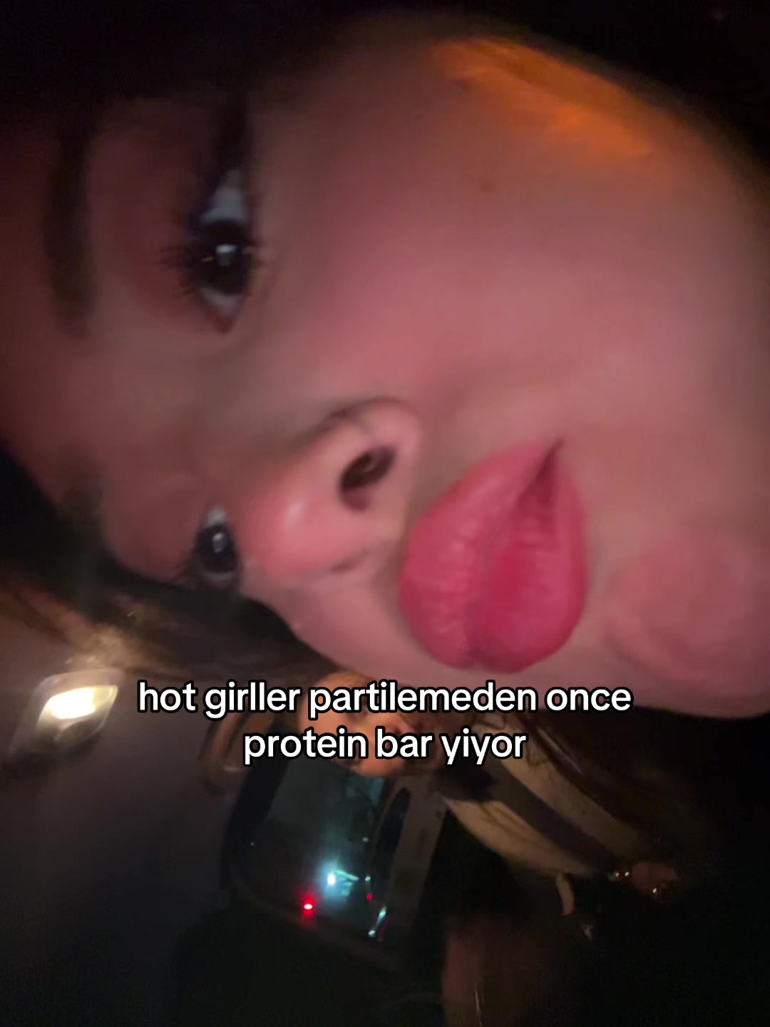 @melcuryy 🫧🫐🪭🎞️🫒🚏