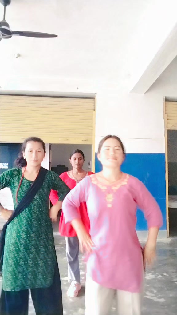 @सविना श्रेष्ठ