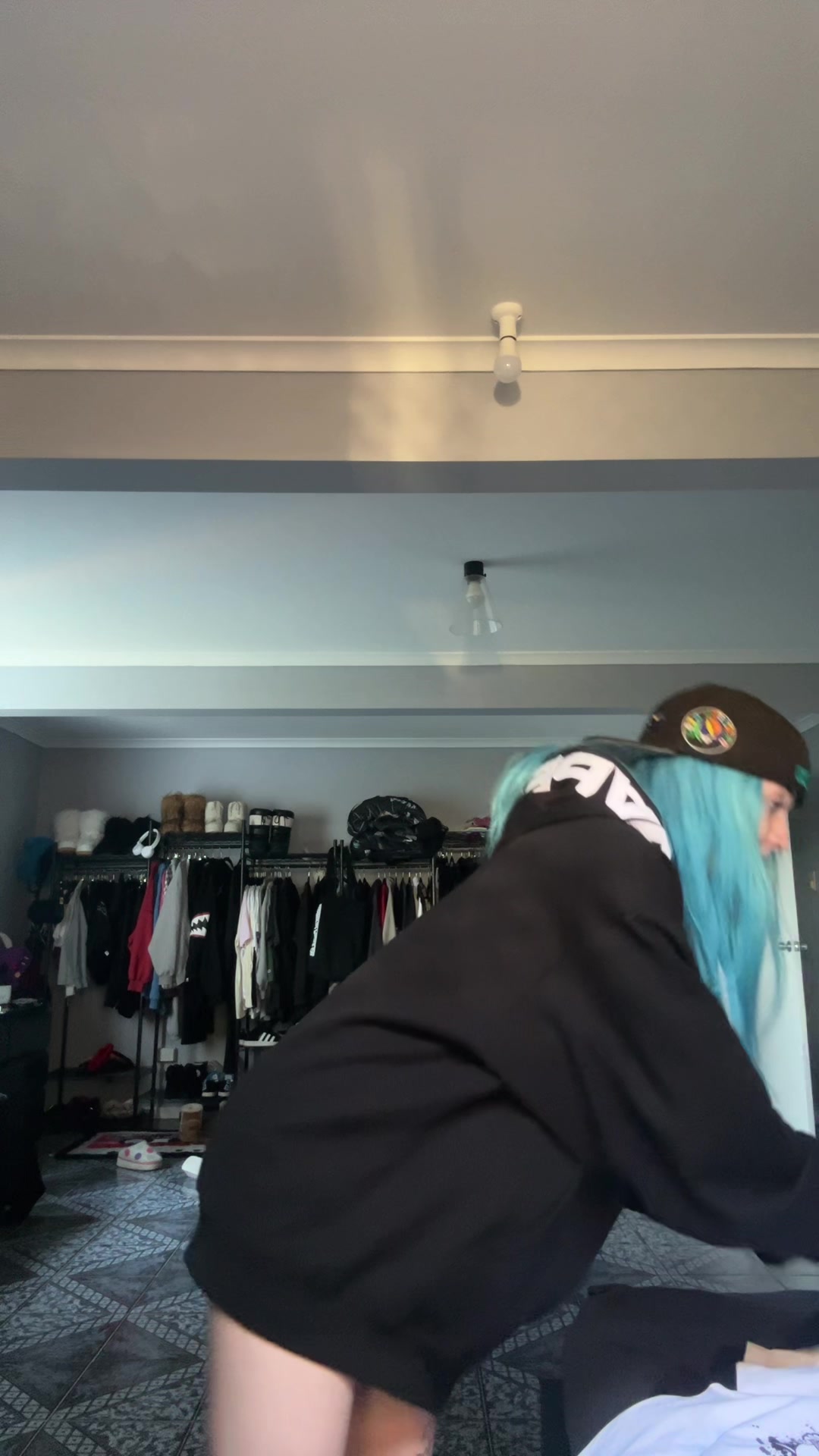 @YEETFEET