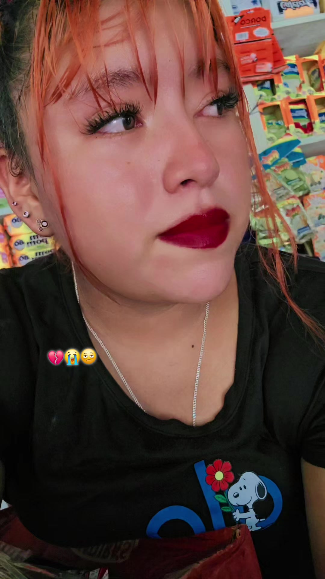 @𝕤𝕠𝕗𝕚 𝕔𝕙𝕚𝕥𝕚𝕔🖤