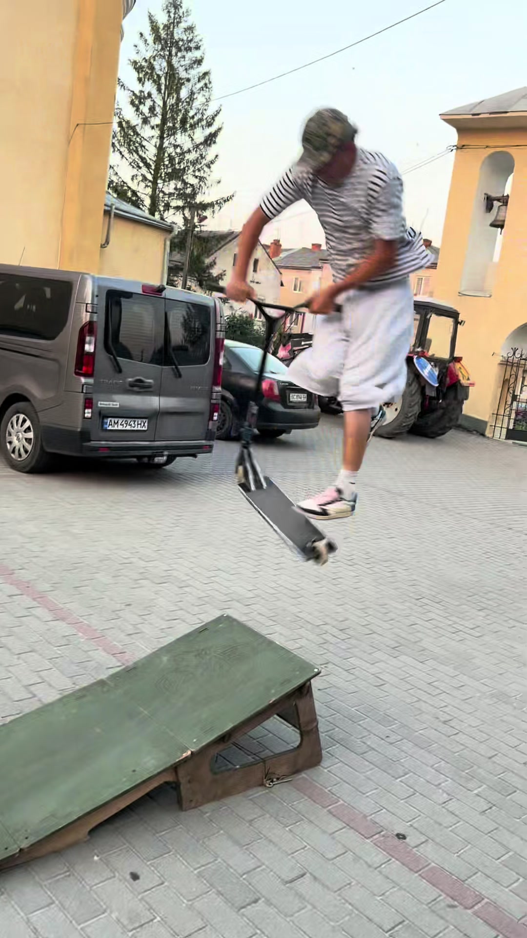 @Таракан