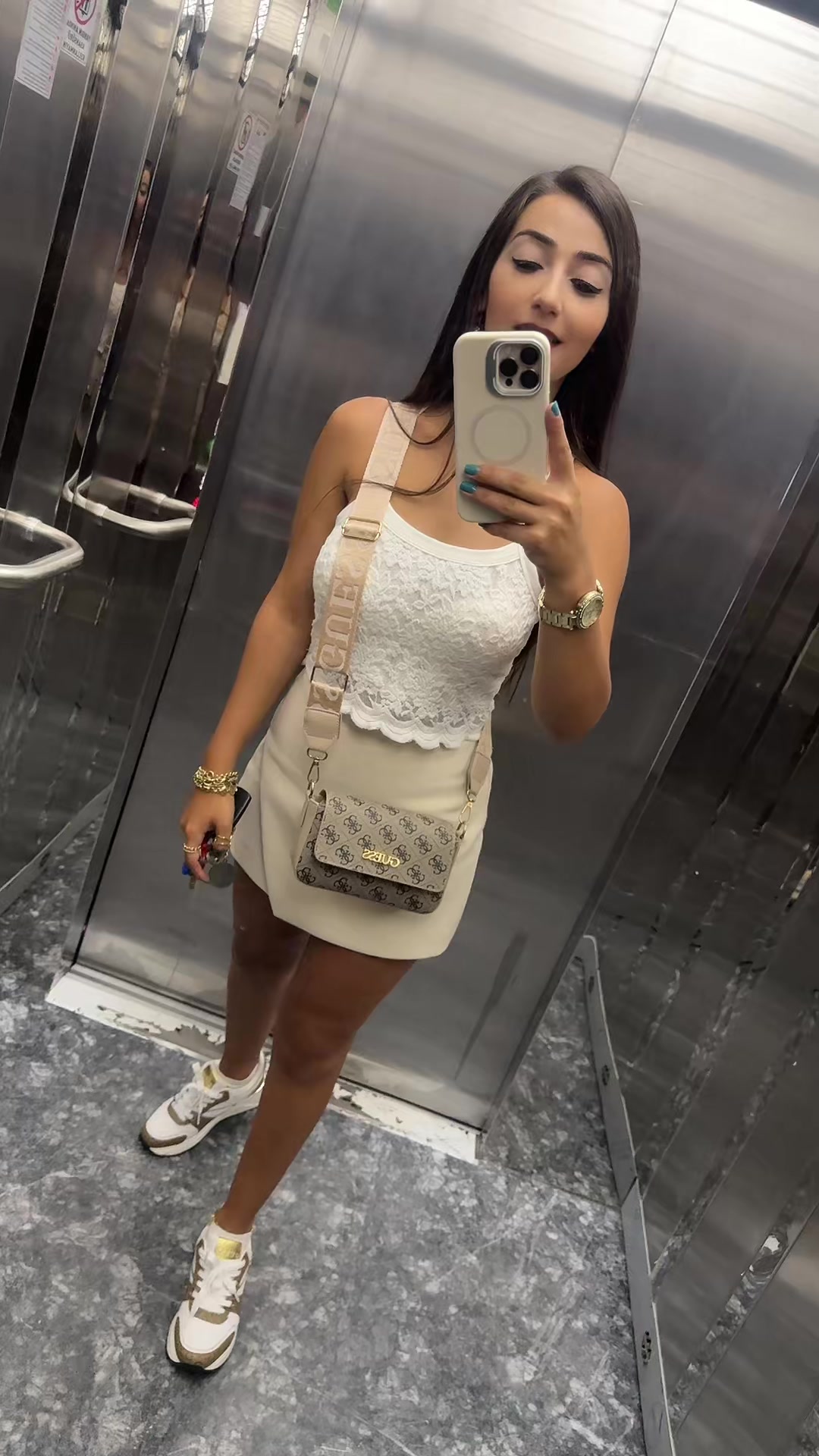 @Merve Algaç