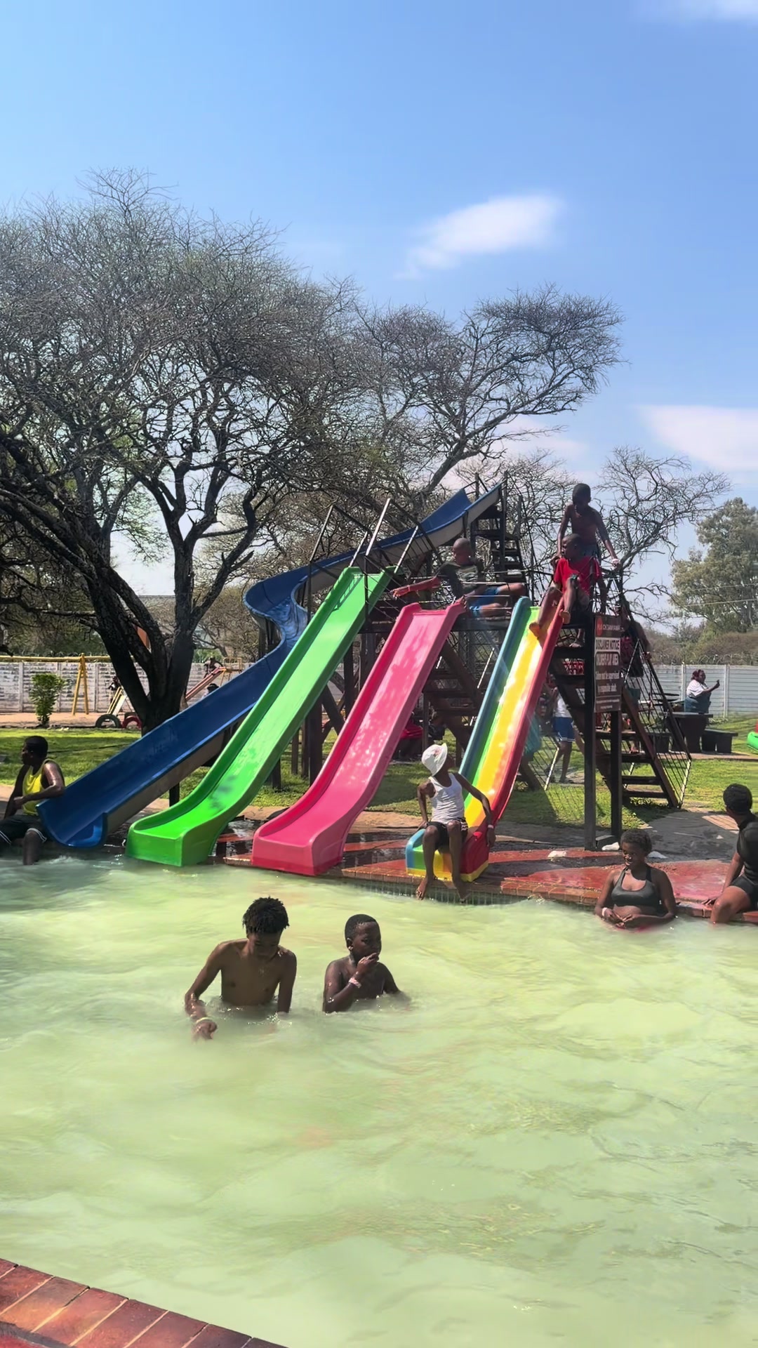@Plkchisanyama_waterland