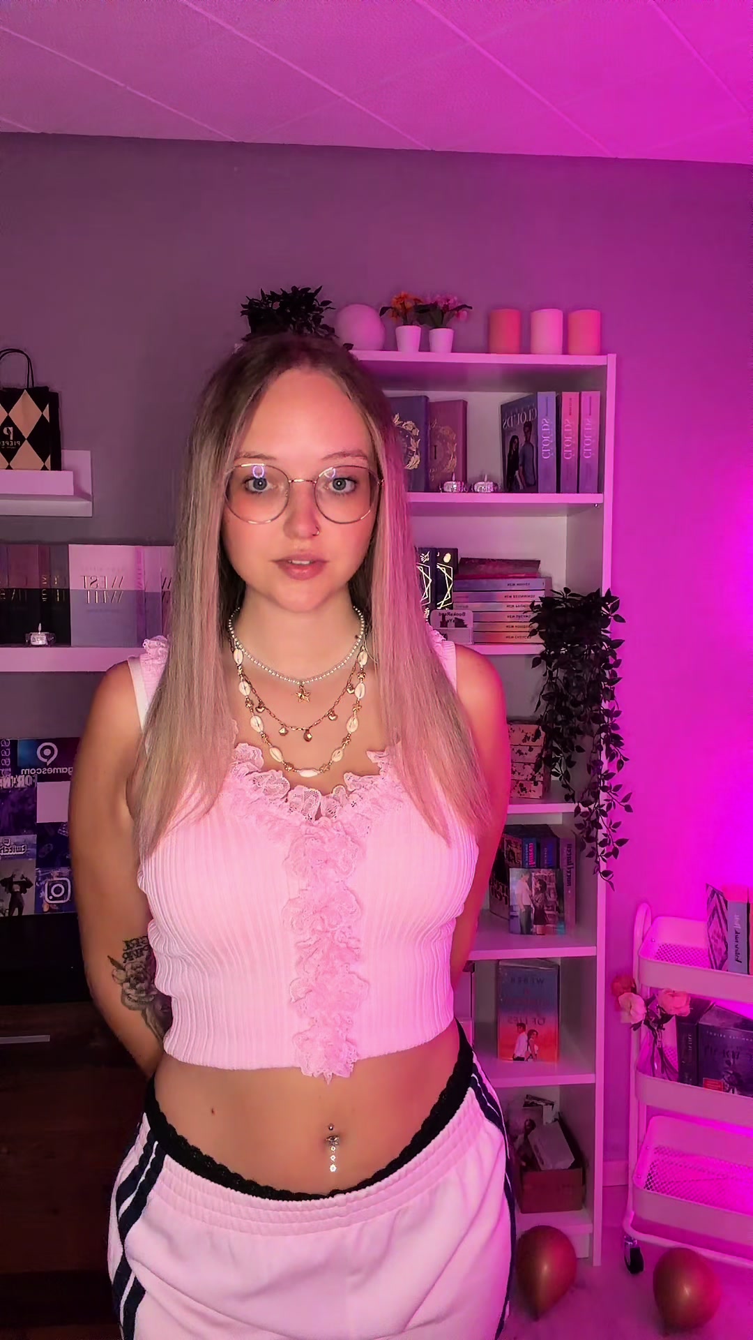 @Nessii_official / Gaming