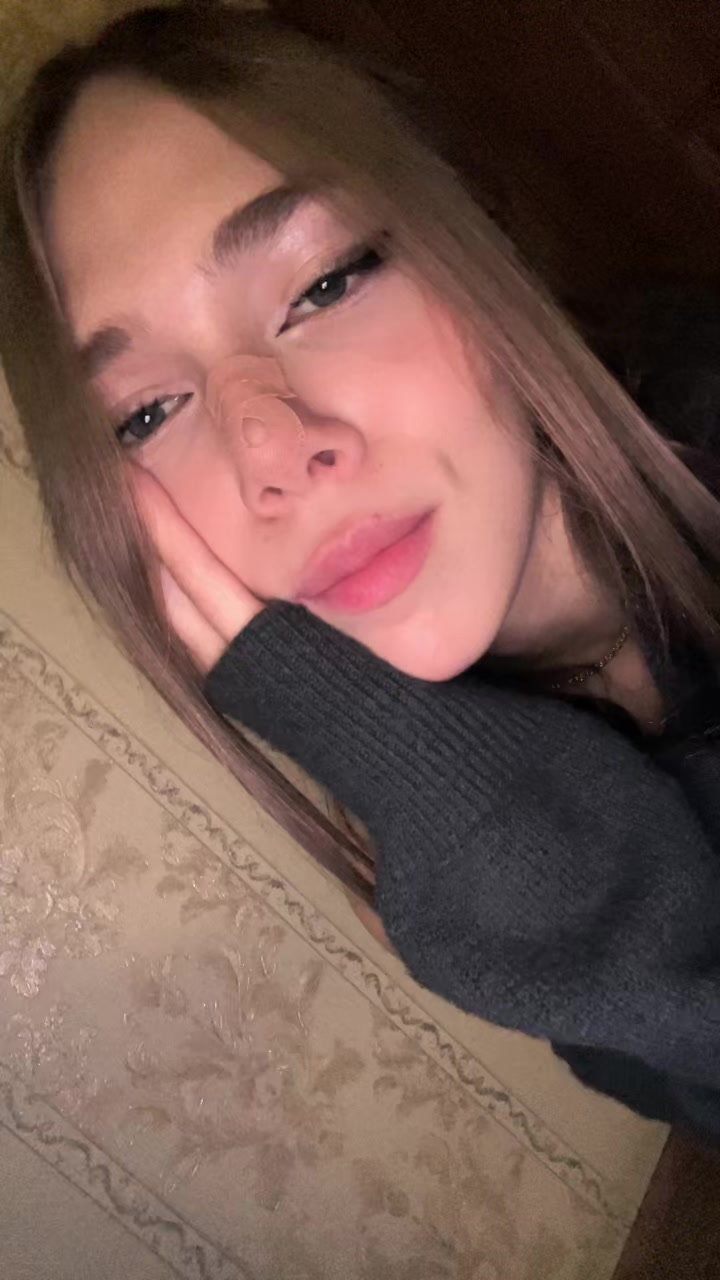 @Королева Лизя 🦄🌈🌈