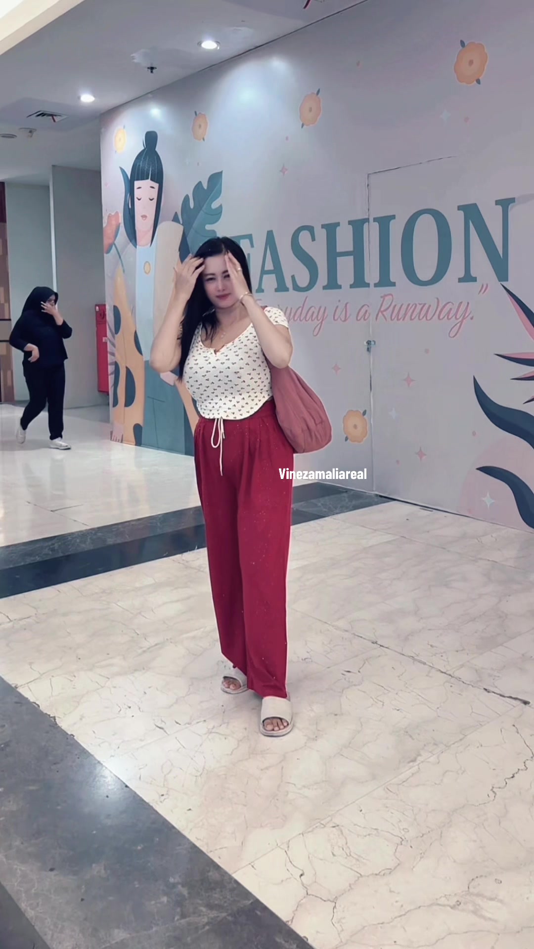 @VinezAmalia