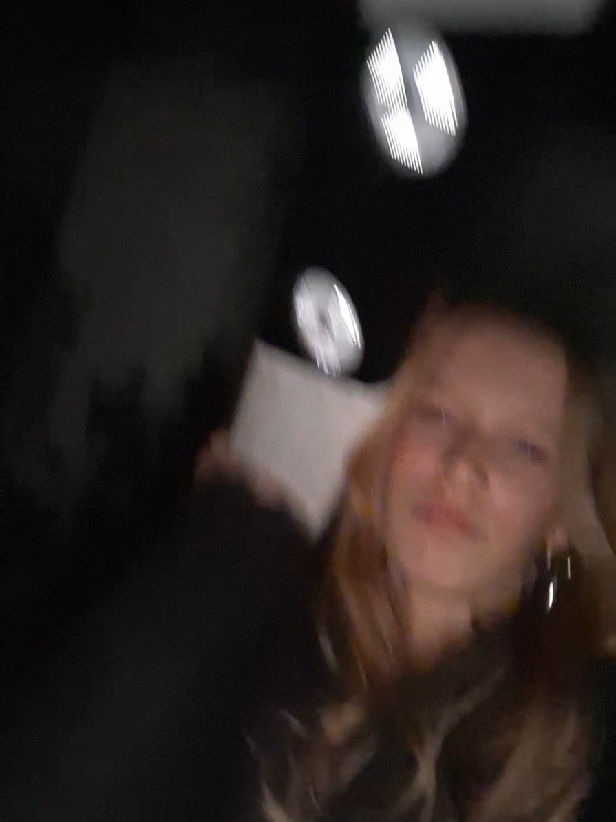 @️