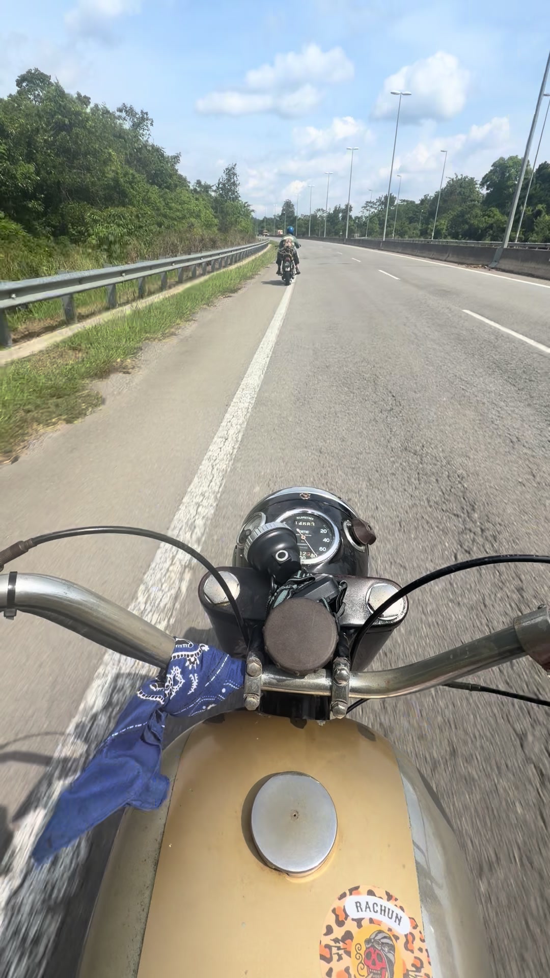 @Rachun Motor Club