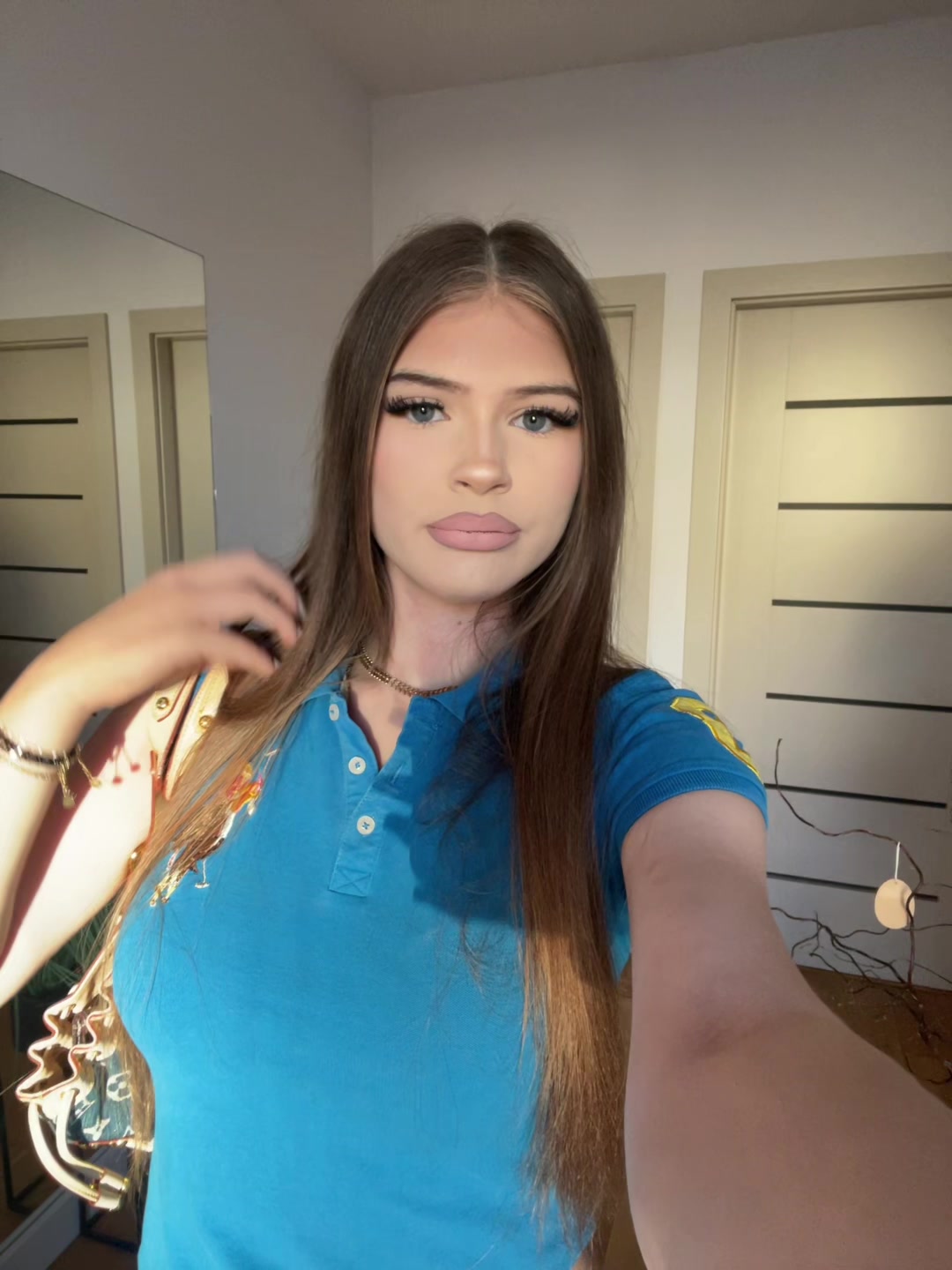 @Ig:77olvcia