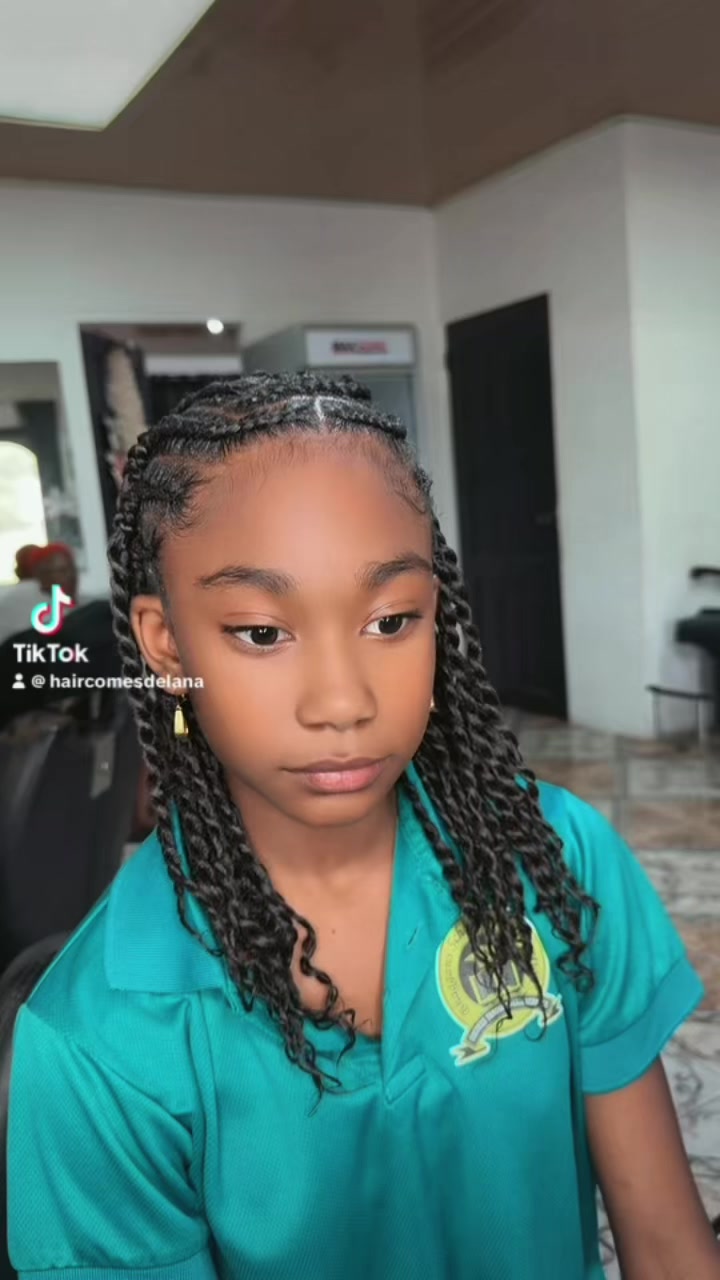 @haircomesdelana