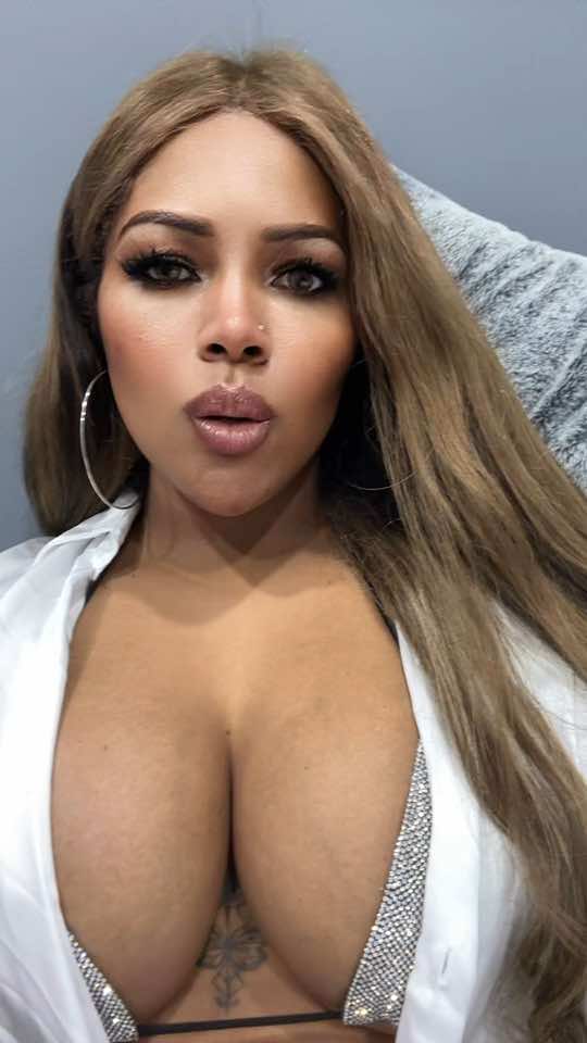 @Elena ❤️&zwj;🔥💪🏽🌹🌹