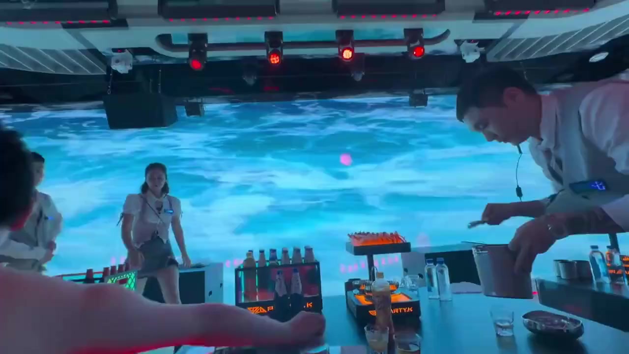 @天沃KTV装修设计制造厂商