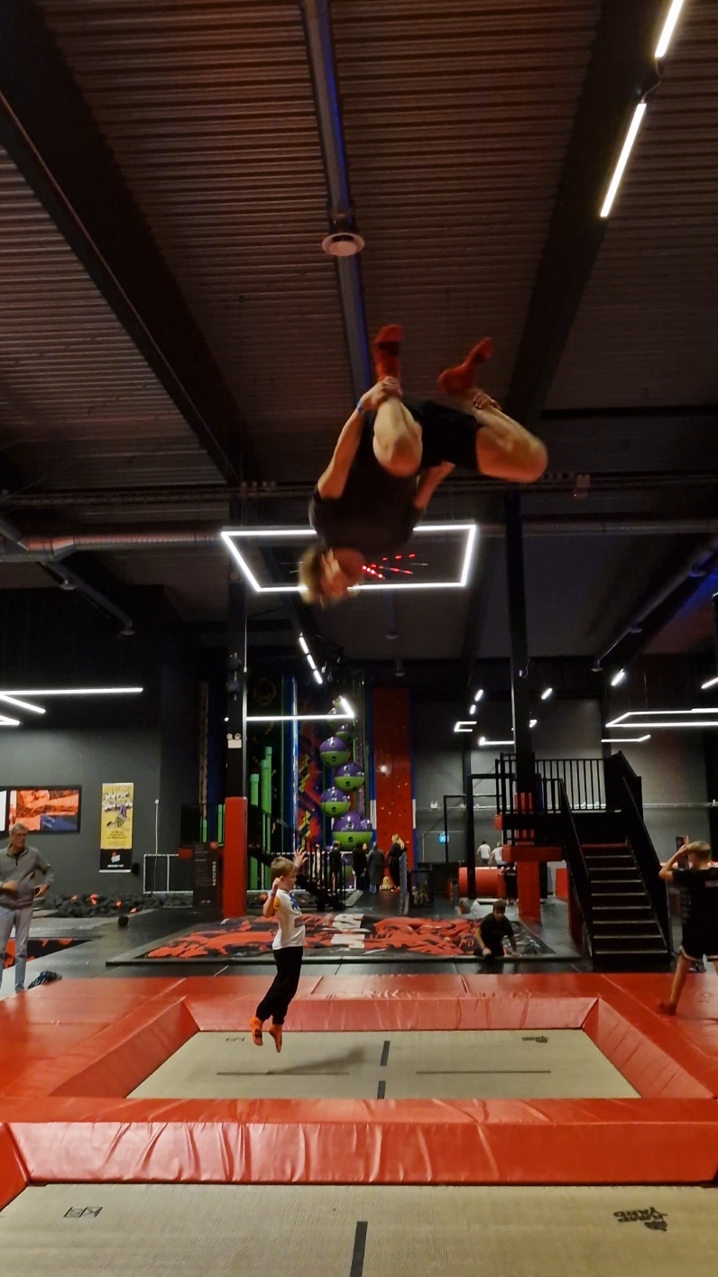 @Limmers flips