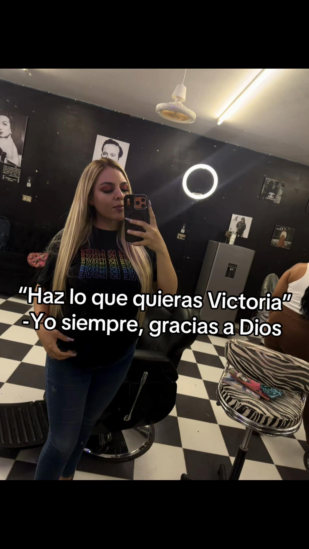 @Ana Victoria