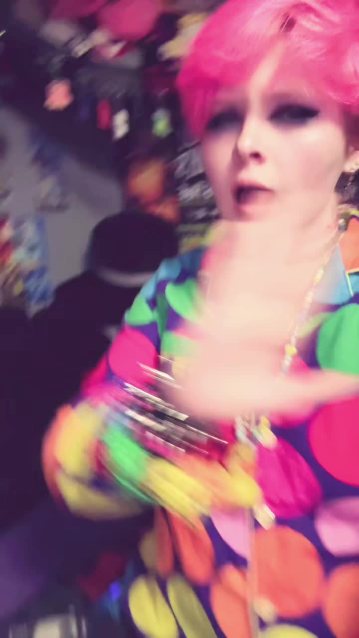 @YOUR LOCAL ALCOHOLIC<3