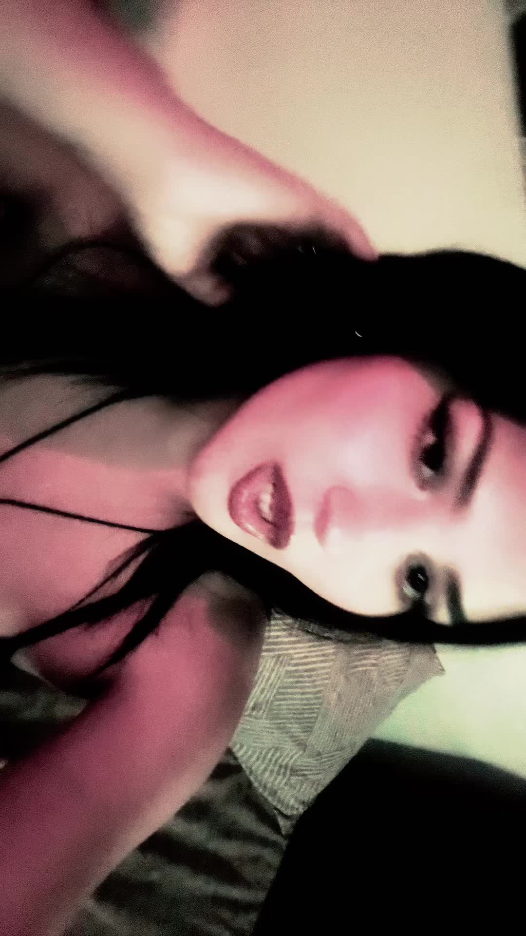 @🦇