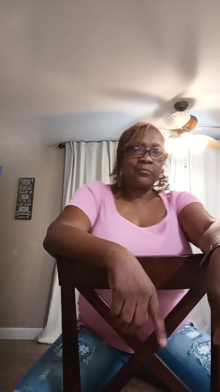 @auntee_carol4life