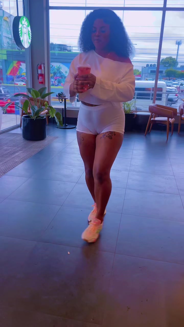 @Tia🥰