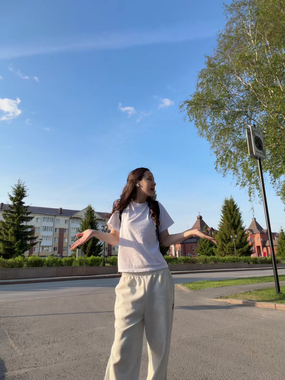 @маня