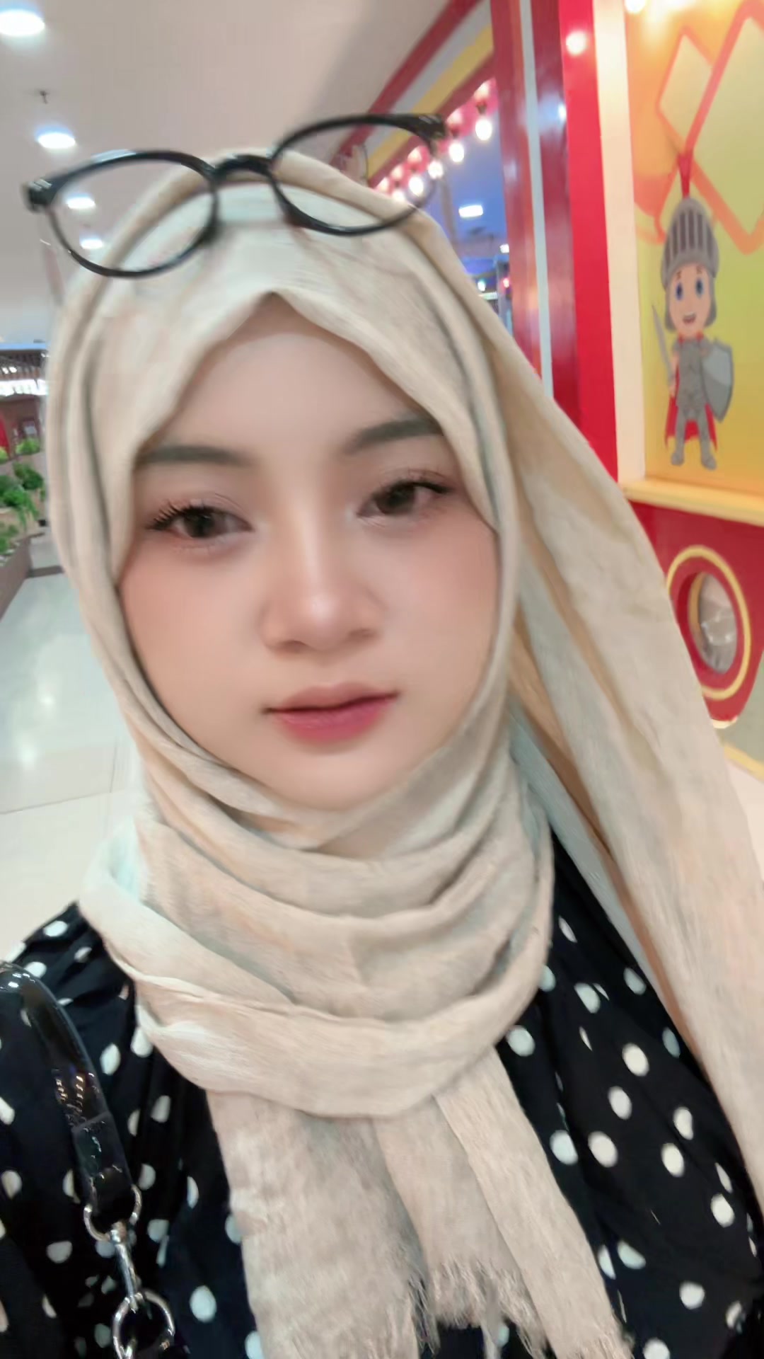 @r