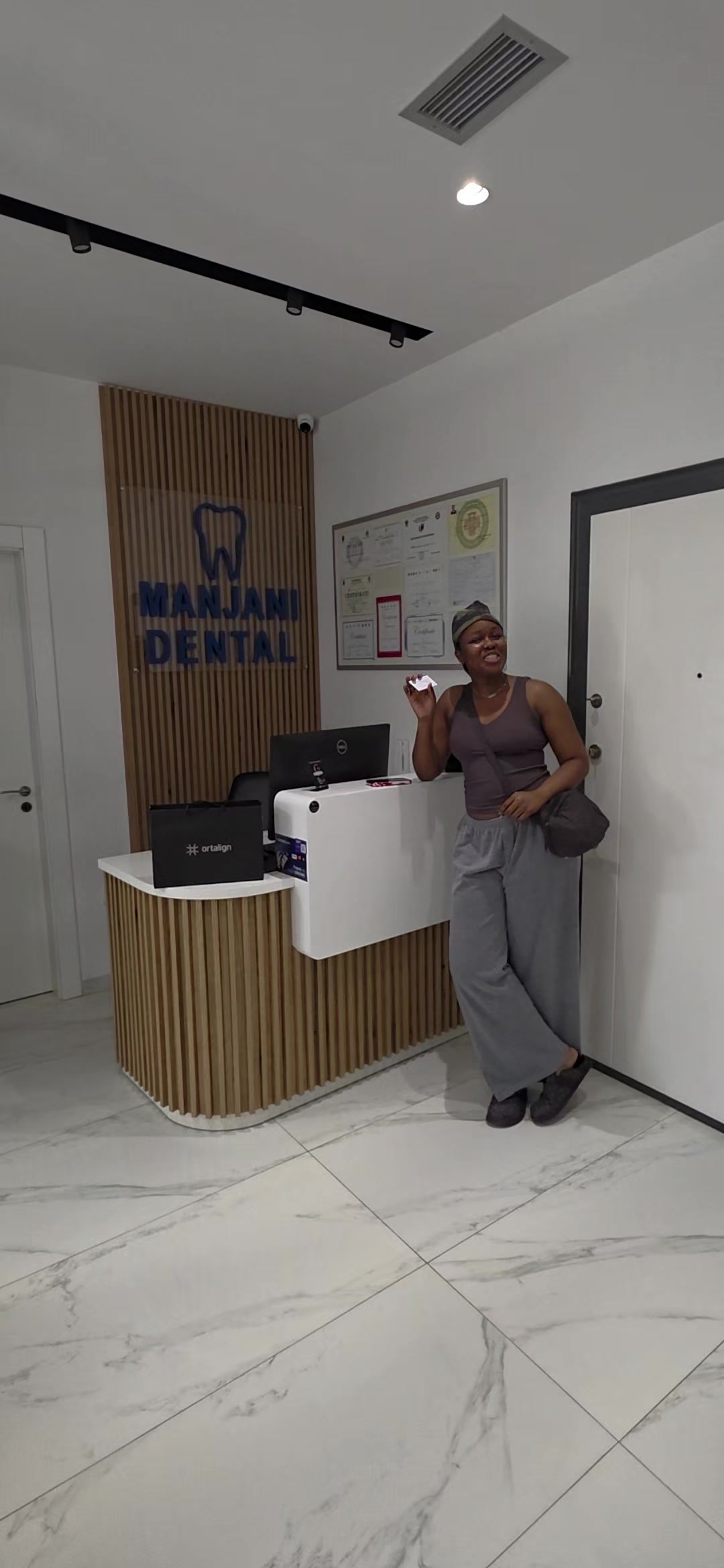 @Manjani Dental