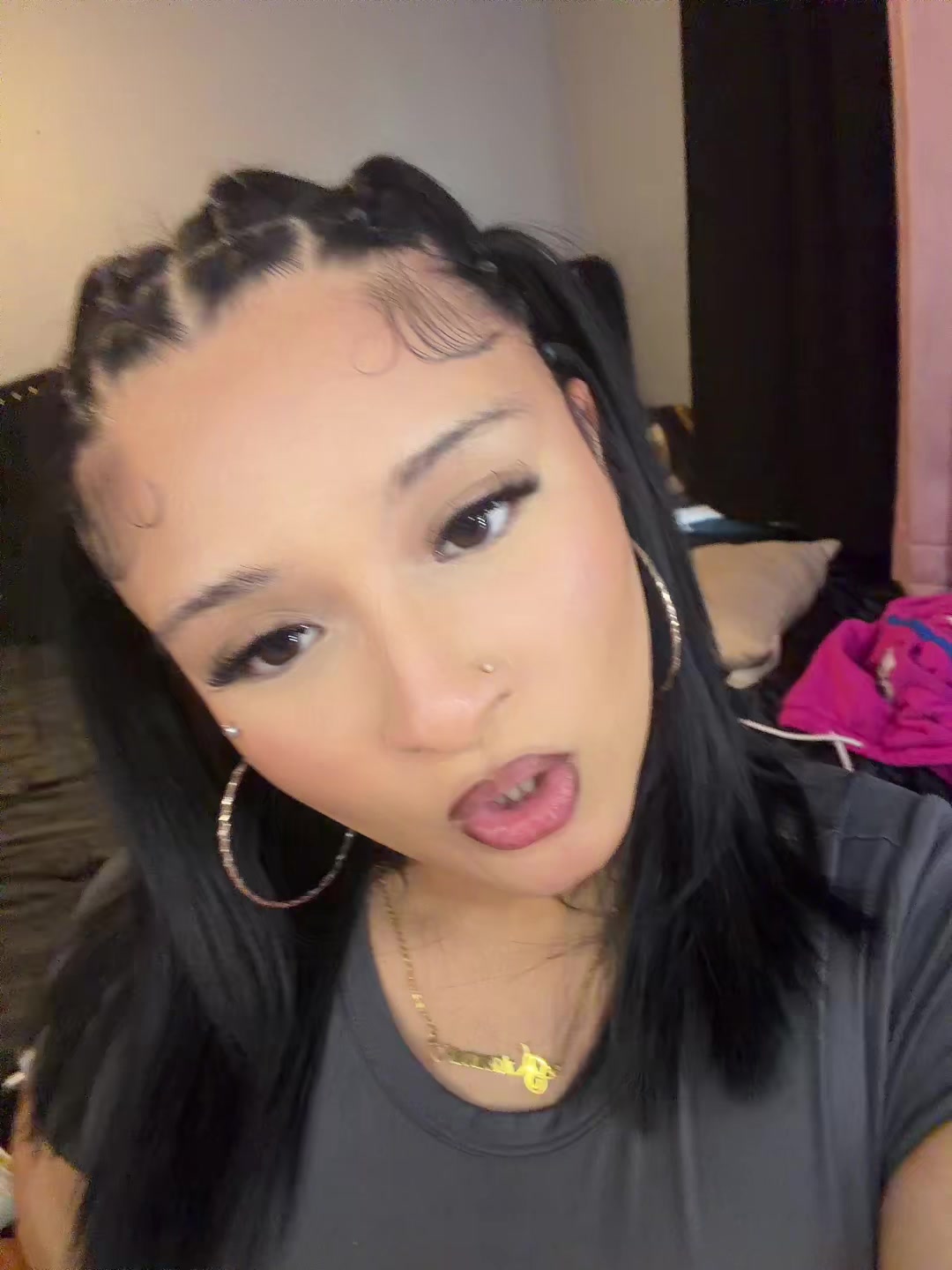 @kiannajisselle