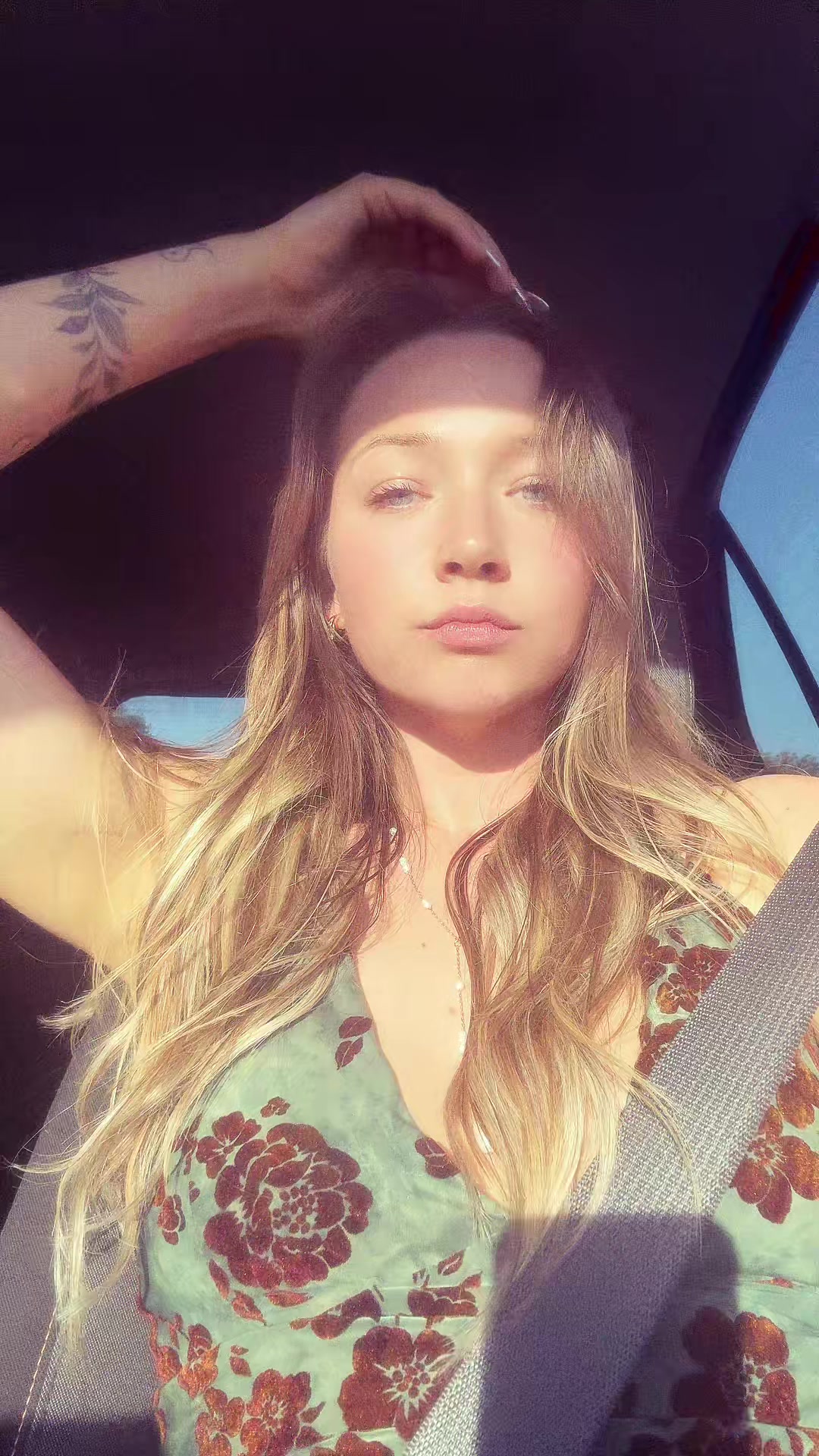 @savannah rae🕊️
