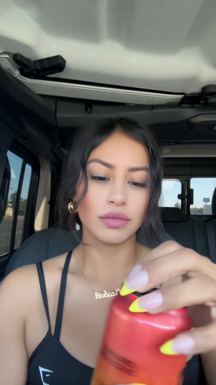 @LIZABETH ๐๐ฆ