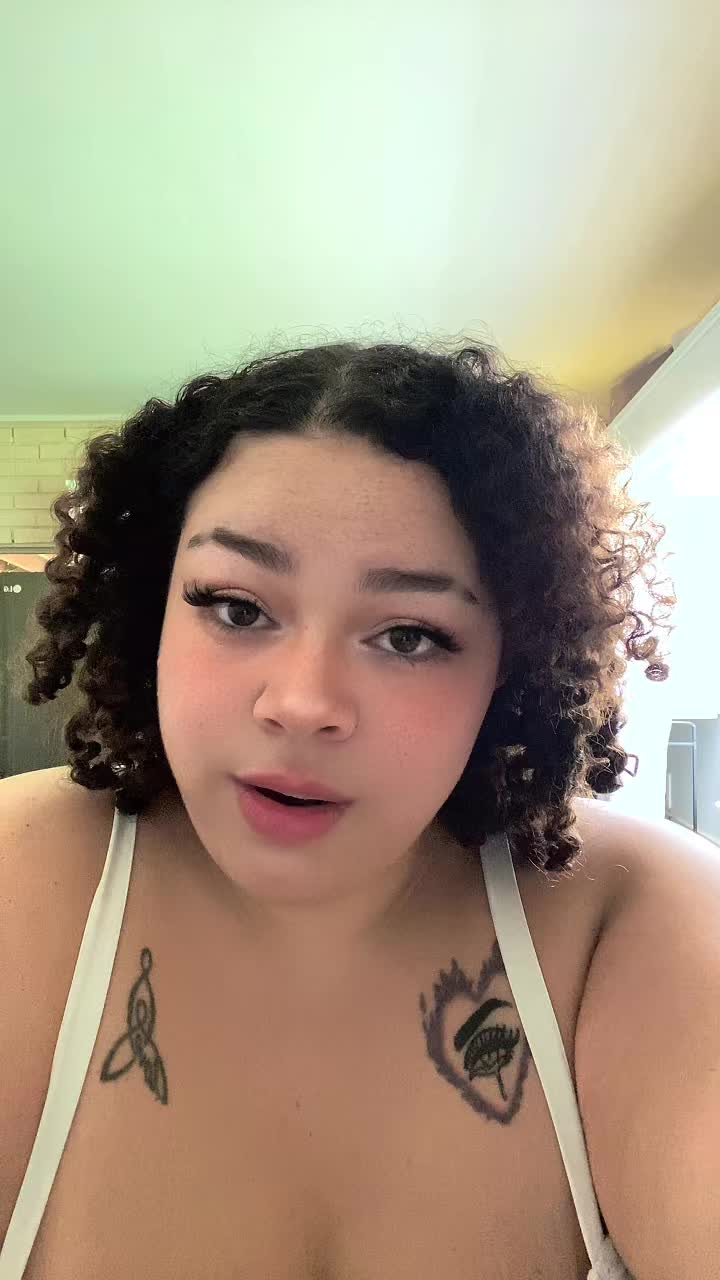 @Lexilou