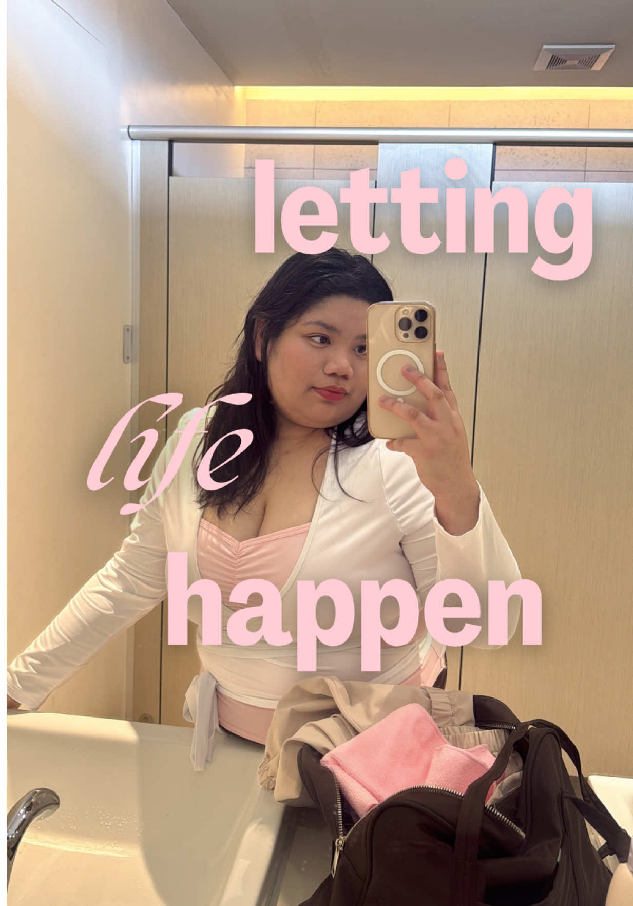 @marikah | booktok 🌷📚☁️