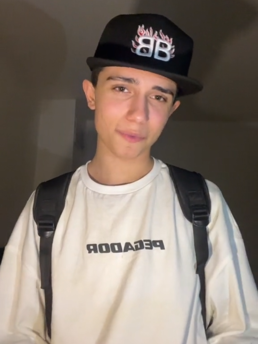 @𝘁𝗵𝗲𝗺𝗮𝗵𝗱𝗶