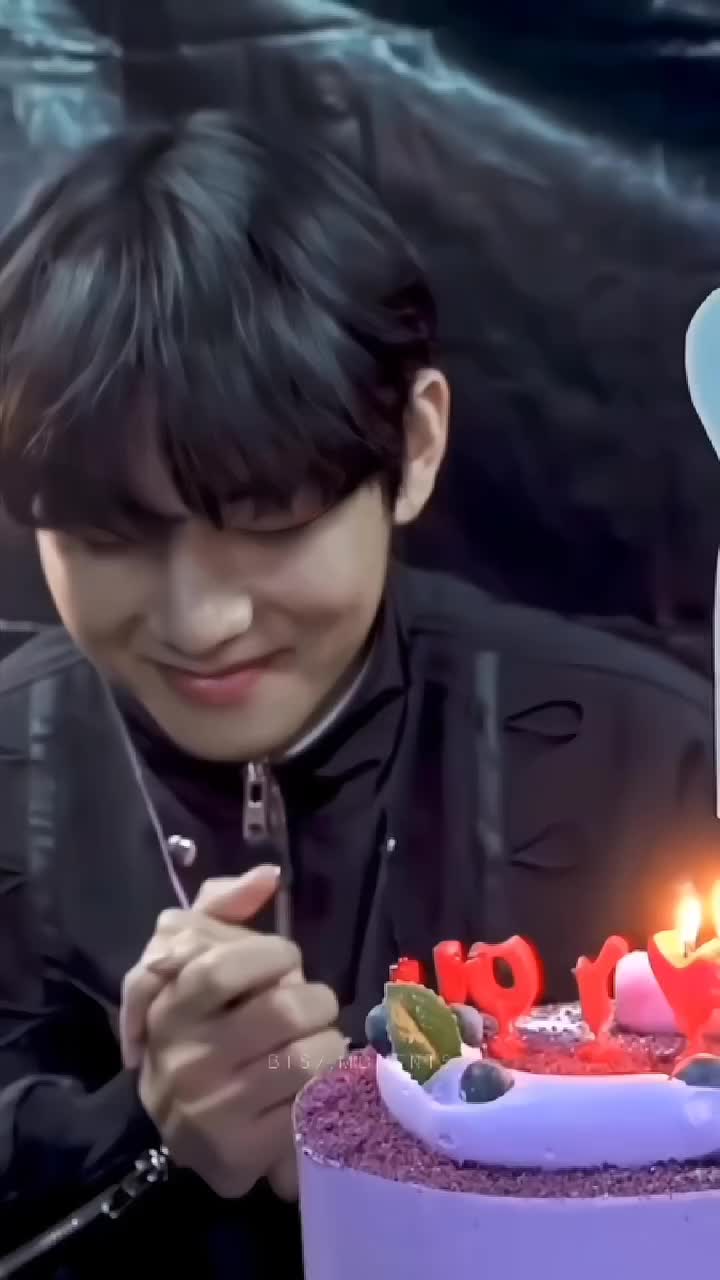 @Bts7.moments